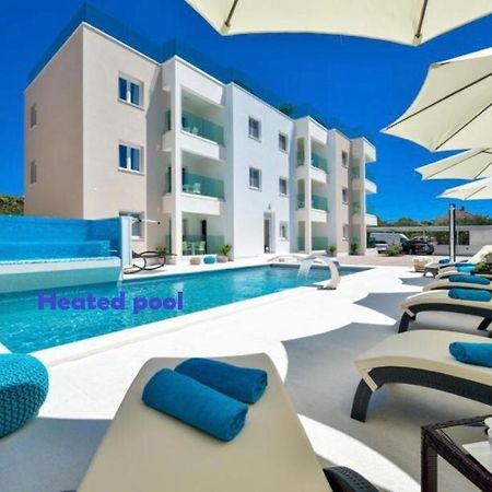 Luxury Apartment Arta-2 With Heated Pool And Jacuzzi Bibinje Eksteriør billede