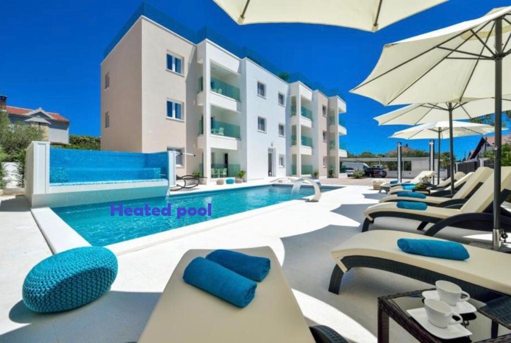 Luxury Apartment Arta-2 With Heated Pool And Jacuzzi Bibinje Eksteriør billede